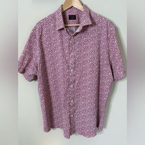 Untuckit Chaddsford Red Floral Print Size XL Short Sleeve Button Up